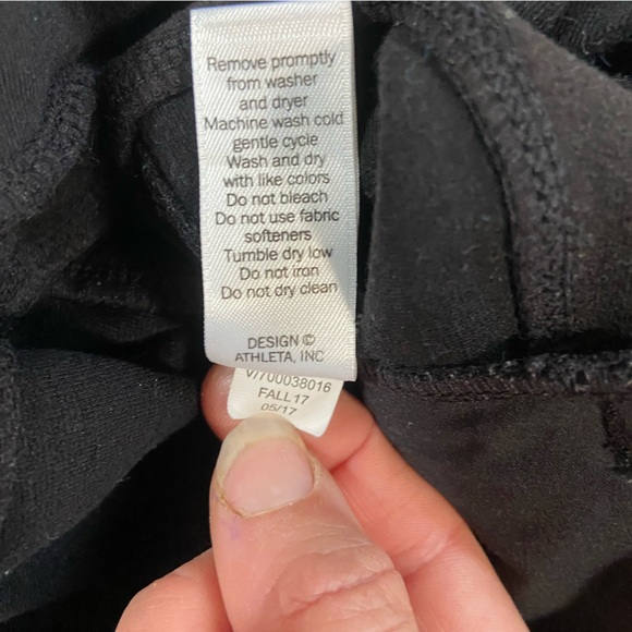 Athleta Luxe Ponte Knit and Faux Leather Pants Size Small - Picture 5 of 8